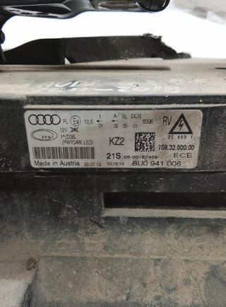 Faro derecho audi 8u0941006 q3 5111