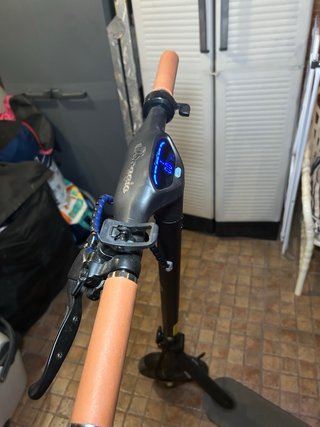Patinete eléctrico con batería nueva