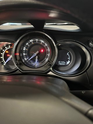 Citroen DS3 2015/ 148.692 mil km