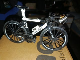 Lote 3 Bicicletas Escala 1/8 Nuevas