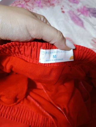 Pantalones cortos rojos hombre Talla M