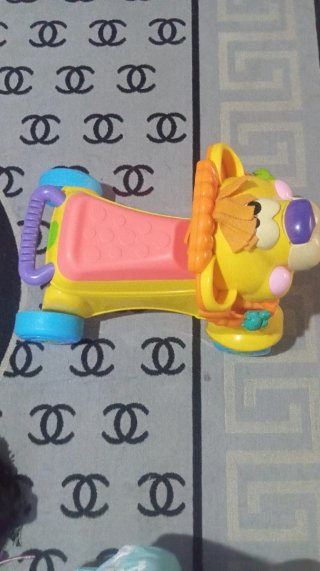 Andador correpasillos León Fisher-Price