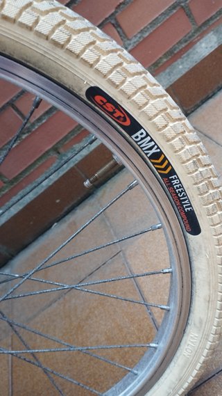 Bicicleta Alpine 20 pulgadas con cesta