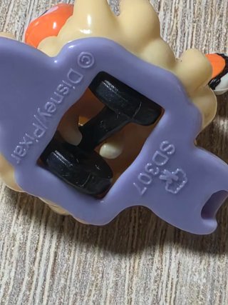 Lotto 2 Sorpresine Kinder Disney Pixar Nemo