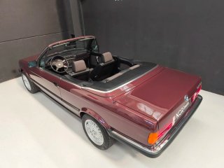 BMW e30 325i cabriolet manual