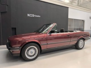 BMW e30 325i cabriolet manual