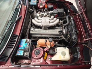BMW e30 325i cabriolet manual