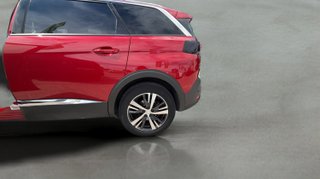 Peugeot 5008 PureTech 130 S&S Allure EAT8 96 kW (130 CV)