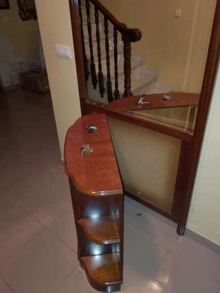 Mueble de entrada con espejo