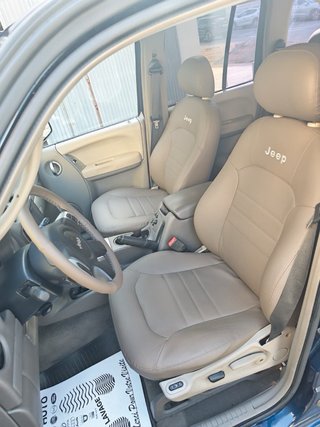 Jeep Cherokee V6 Gasolina