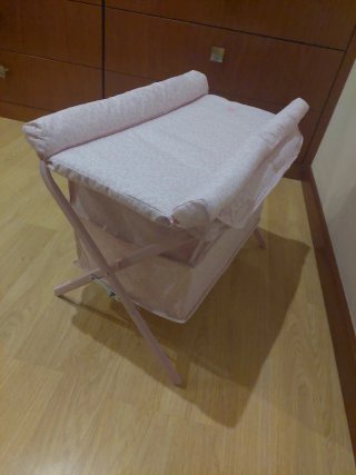 Cuna cambiador para muñecas rosa