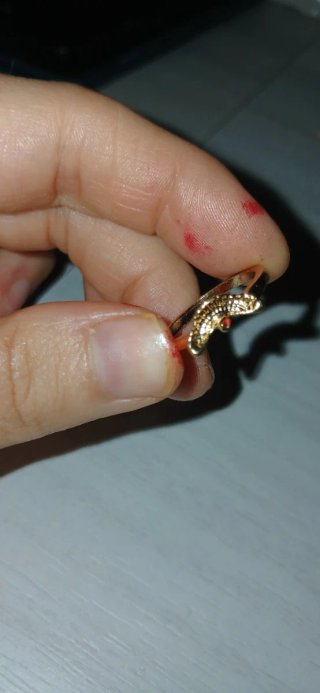 Anello oro 14k con pietra rossa