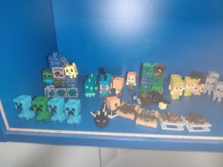 Figuras Minecraft Kinder Joy