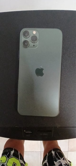 iPhone 11 Pro Azul + Funda y Cargador