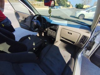Volkswagen Caddy 2003