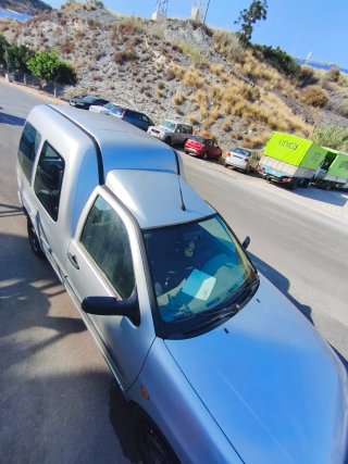 Volkswagen Caddy 2003