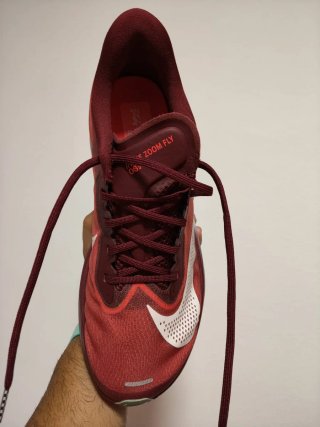 T44,5 Nike Zoom Fly 6  Rojas