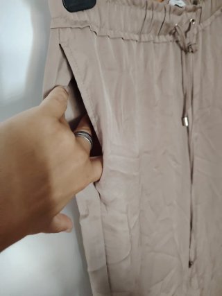Pantalón beige