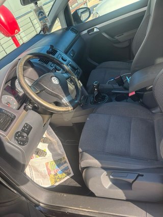 Volkswagen Touran 2010