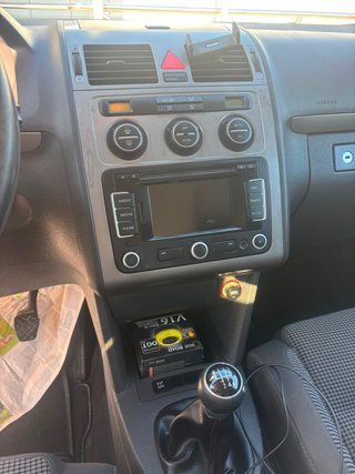Volkswagen Touran 2010