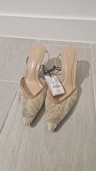 Zapatos de tacón Zara boda talla 41 sin usar