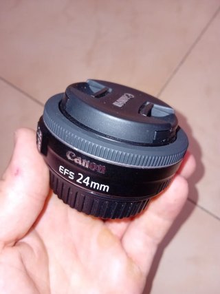 Objetivo Canon EFS 24mm f/2.8 STM