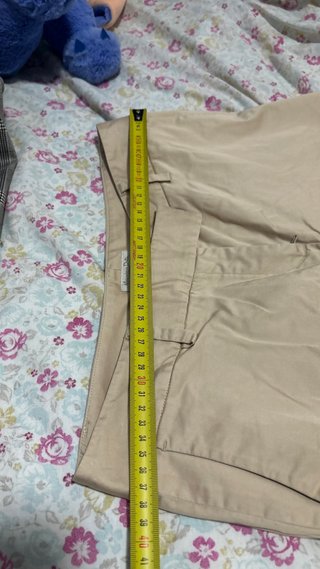 Pantalón de traje Massimo Dutti beige