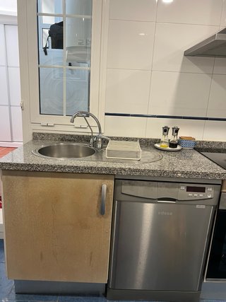 Cocina completa con electrodomésticos