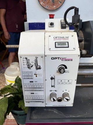 Torno OPTIMUM L250VS