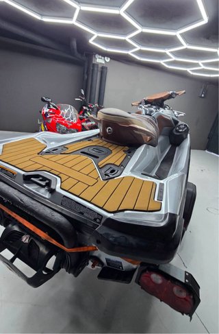 Moto de agua Sea-Doo GTX 300