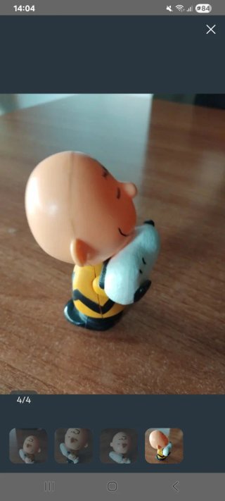 Figuras Snoopy y Carlitos