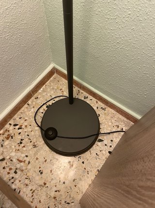 Lámpara de pie IKEA Hektar Negra Incluye bombilla