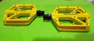 Pedales Bici Enduro Nylon Amarillos