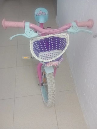 Bicicleta infantil 14" rosa con cesta de regalo