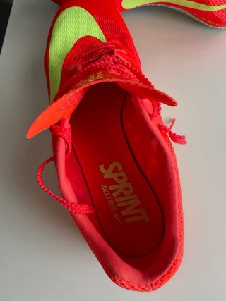 Zapatillas Nike Running Verdes y Rojas