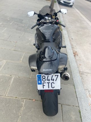 Suzuki GSXR 600 K7