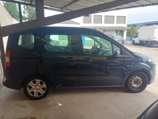 Ford E-Tourneo Courier 2016