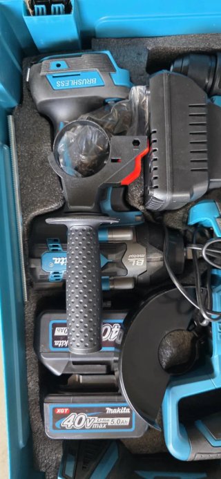 Herramientas Makita: Taladro, Amoladora, Rotomarti