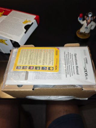 New Nintendo 2DS XL Edición Poké Ball