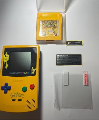 Game Boy Color Pokémon Pikachu + Pokémon Amarillo
