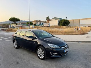 OPEL ASTRA 2015 AUTOMATICO 240.000 KLMS DIESEL