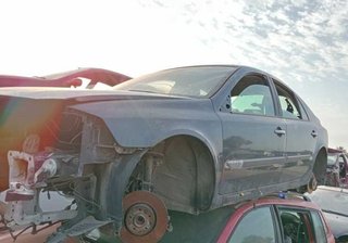 352468 paragolpes delantero renault laguna 2.2 dci