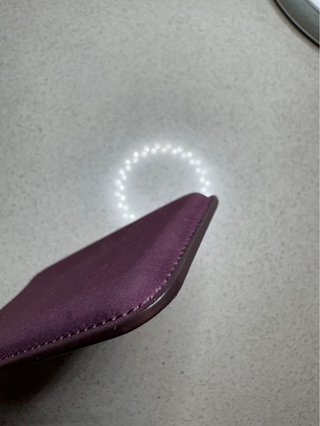 Portafoglio Apple MagSafe in Pelle Viola