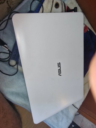 Portátil ASUS Intel Core i3 4GB RAM