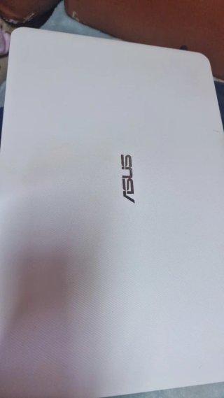 Portátil ASUS Intel Core i3 4GB RAM