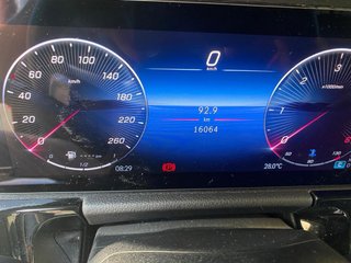 Mercedes-Benz GLA 2024