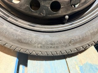 Rueda de emergencia Opel Insignia 16