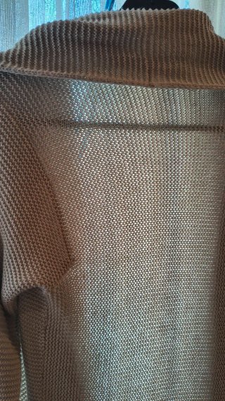Rebeca Zara asimétrica beige