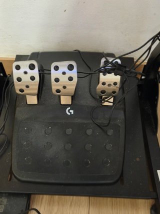 Volante Logitech G923 SE PS5 + Shifter