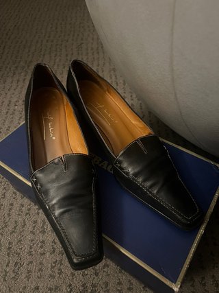 Zapatos de piel tacón cuadrado
